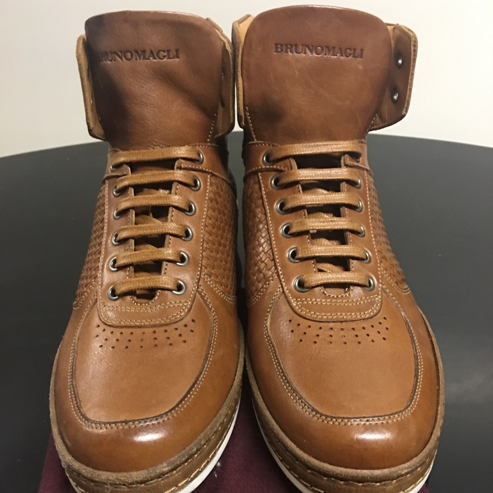 New Bruno Magli Men’s leather shoes